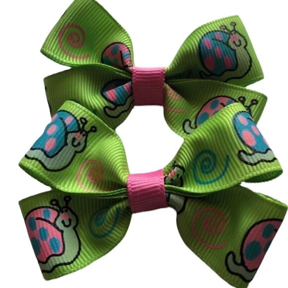 Bow pair hair bows accessories snails swirls green - Picture 1 of 9